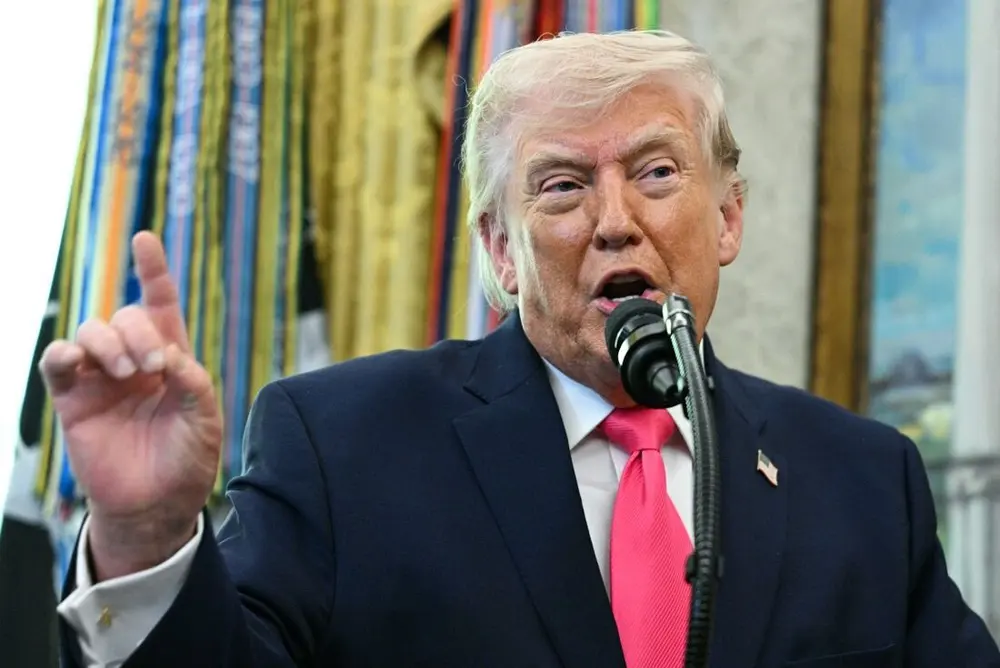 Custo de salão de Trump na Casa Branca dobra para US$ 400 mi