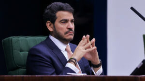 Votação de Messias ao STF deverá ser apertada no Senado