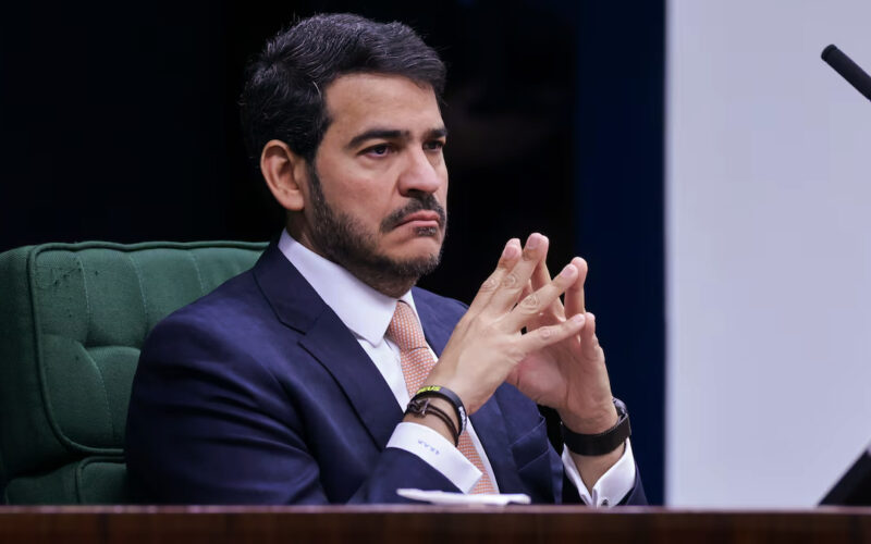 Votação de Messias ao STF deverá ser apertada no Senado