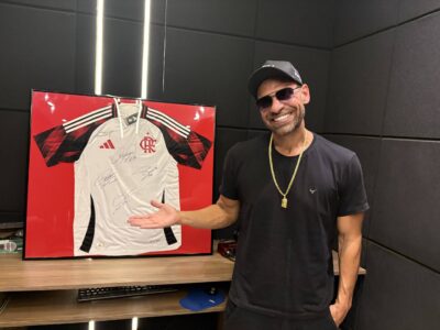 Camisa do Flamengo rifada para ajudar Dona Rosi