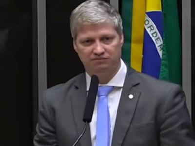Deputado acusa general de intimidação e pede processo disciplinar