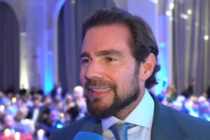 Fraude do Master: como ninguém viu um elefante azul?
