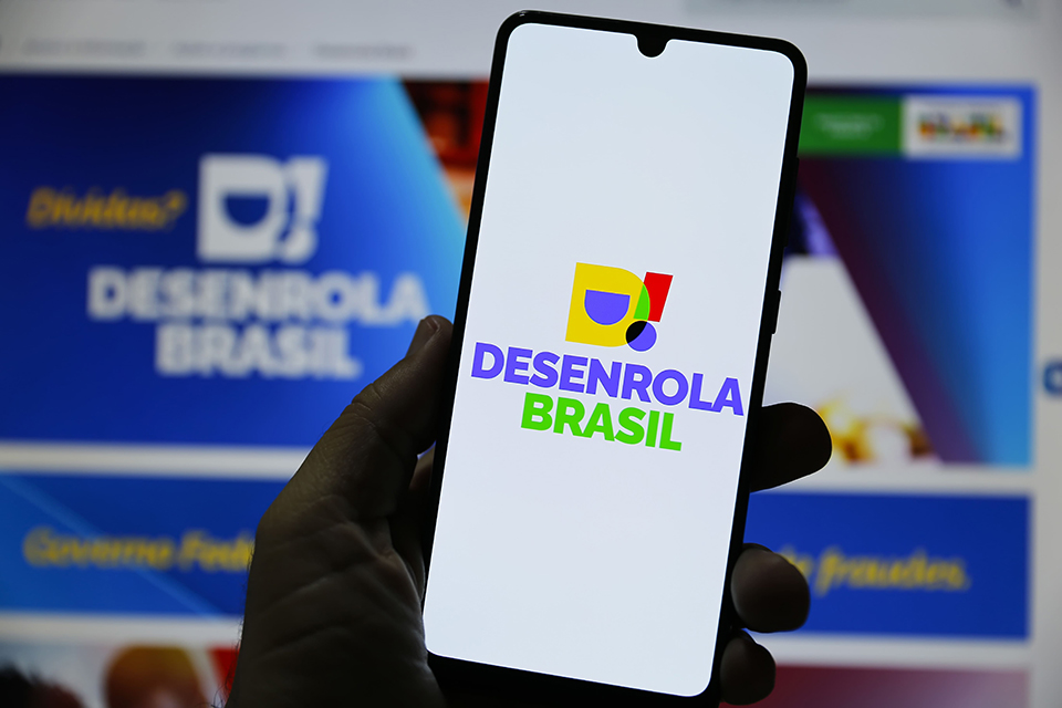Novo Desenrola abrange 27,7 milhões e R$ 97,3 bi, diz Febraban