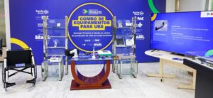 Saúde leva R$1,6 bi em equipamentos a prefeitos