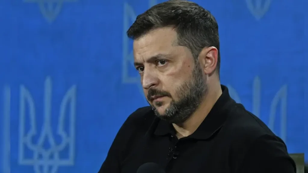 Zelensky acusa Rússia de atacar com mísseis norte-coreanos
