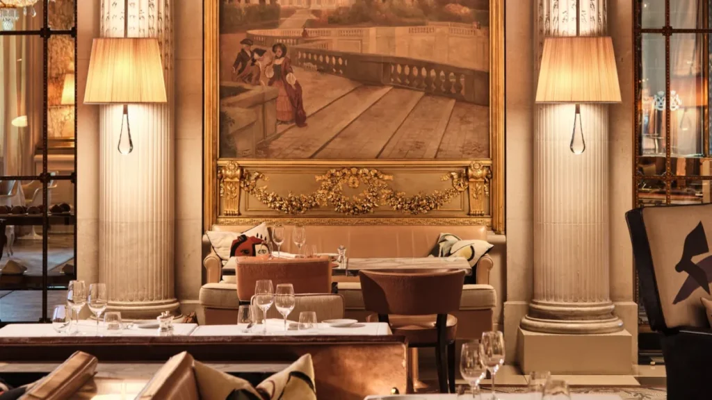 Surrealismo à mesa: 2 joias gastronômicas de luxo em Paris